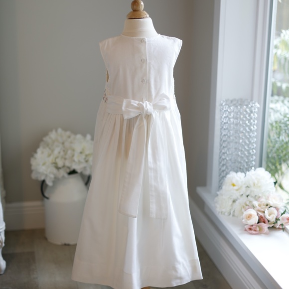 Strasburg Dress White Smocked Embroidered Girls Size 6 Spring Special Occasion - Picture 4 of 7